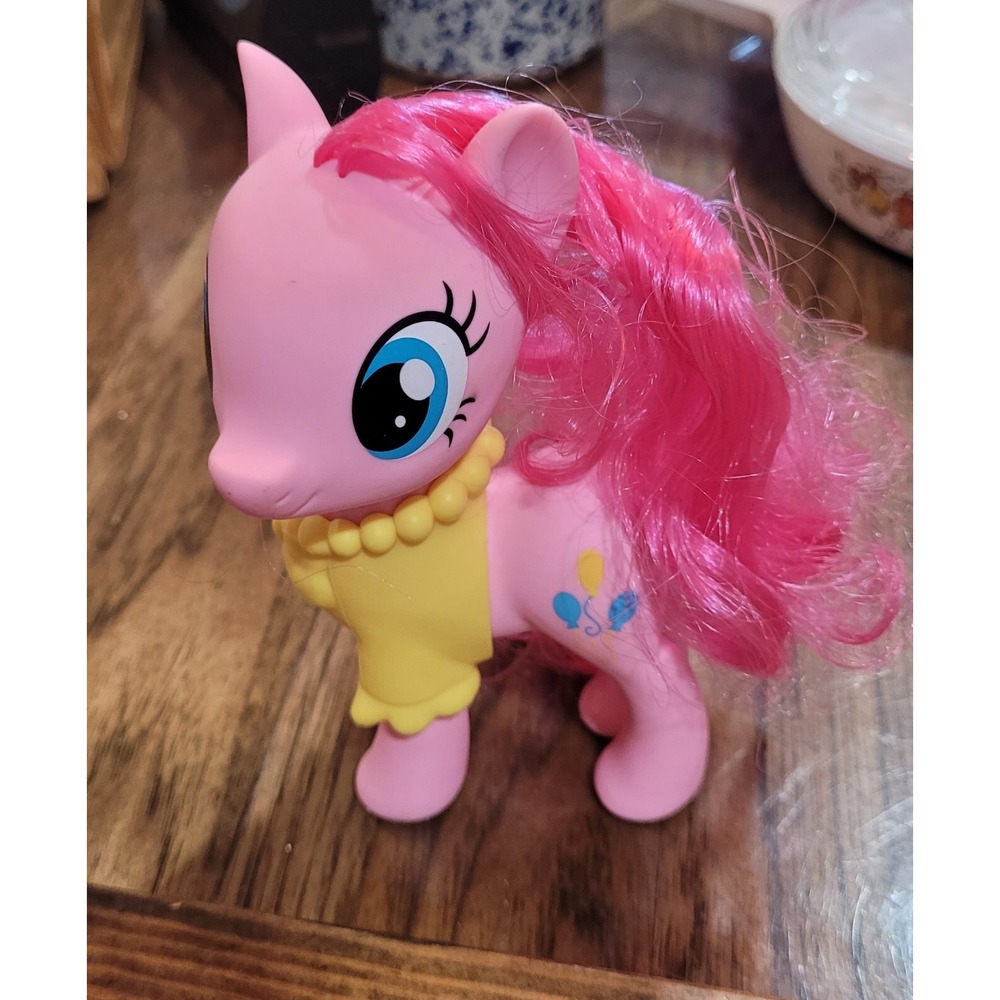 2016 Hasbro My Little Pony MLP: Pinkie Pie 6"